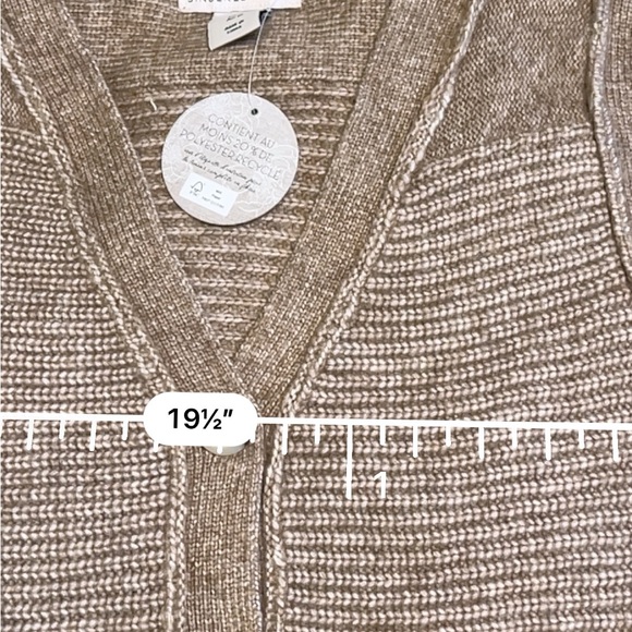 NWT Sincerely Jules Knit Button Down Sweater Vest M - Picture 4 of 6